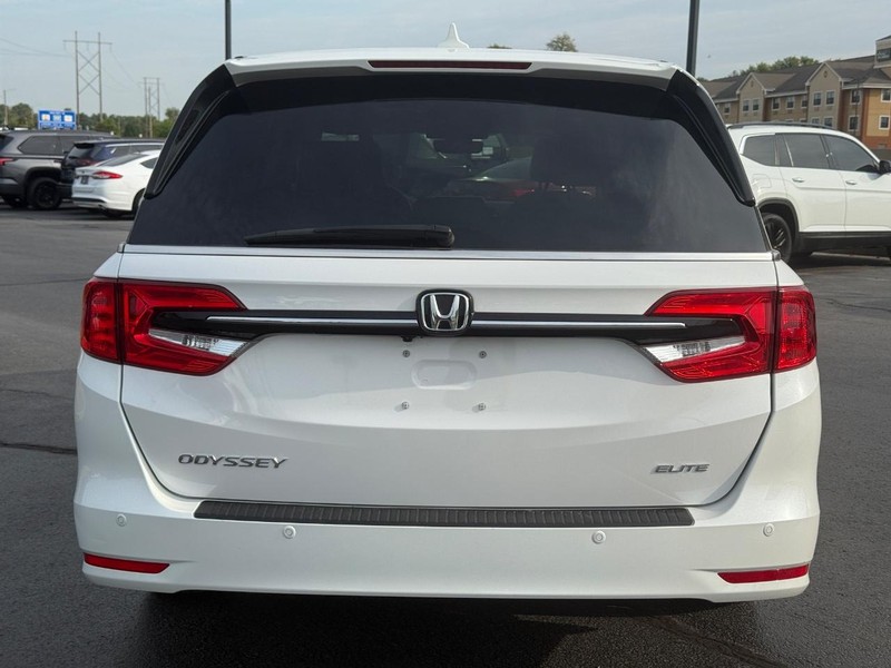 Honda Odyssey Vehicle Full-screen Gallery Image 04
