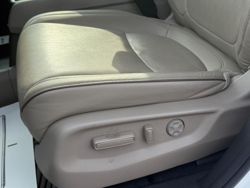 Honda Odyssey Vehicle Full-screen Gallery Image 27