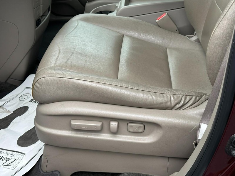 Honda Odyssey Vehicle Full-screen Gallery Image 17