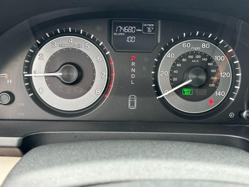 Honda Odyssey Vehicle Full-screen Gallery Image 20