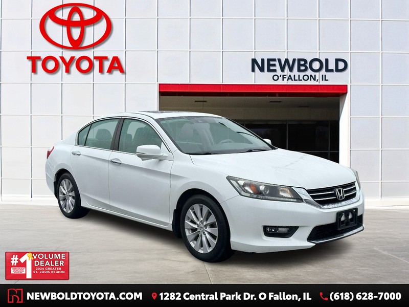 Honda Accord Sedan Vehicle Full-screen Gallery Image 01