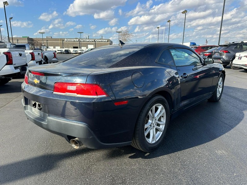 Chevrolet Camaro Vehicle Full-screen Gallery Image 03