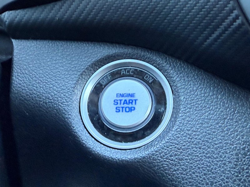 Hyundai Tucson Vehicle Full-screen Gallery Image 15