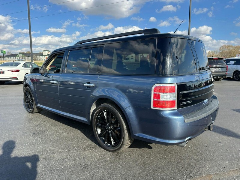 Ford Flex Vehicle Full-screen Gallery Image 07