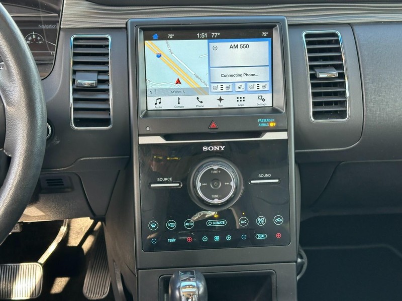 Ford Flex Vehicle Full-screen Gallery Image 15