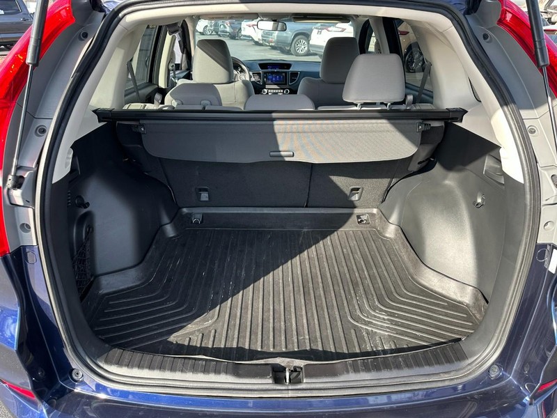 Honda CR-V Vehicle Full-screen Gallery Image 05