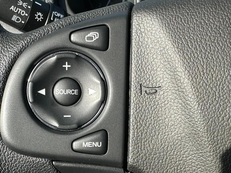 Honda CR-V Vehicle Full-screen Gallery Image 20