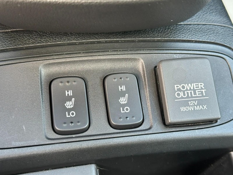 Honda CR-V Vehicle Full-screen Gallery Image 23