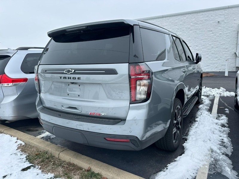 Chevrolet Tahoe Vehicle Full-screen Gallery Image 03