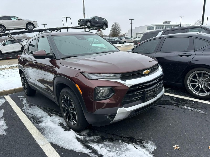 Chevrolet TrailBlazer Vehicle Full-screen Gallery Image 02