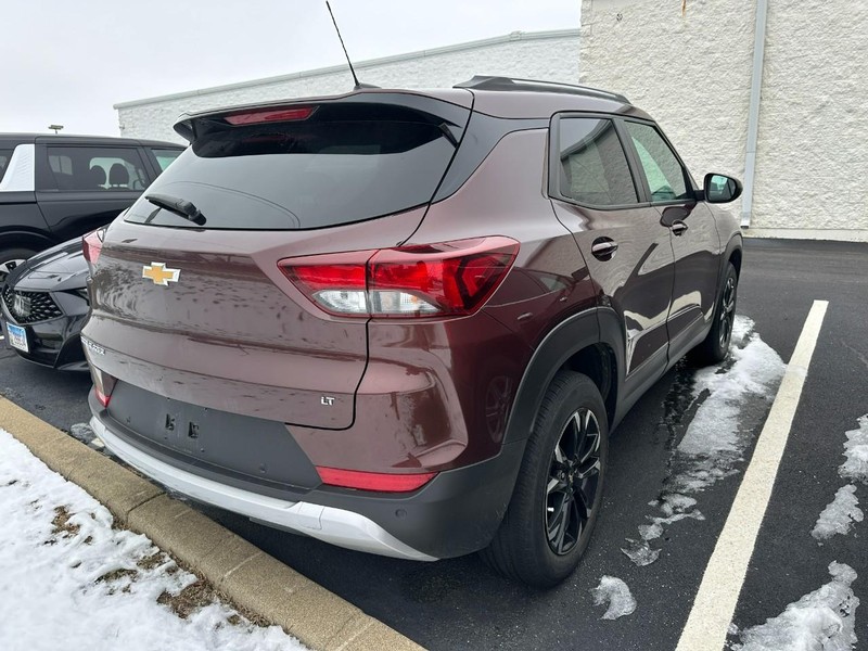 Chevrolet TrailBlazer Vehicle Full-screen Gallery Image 03