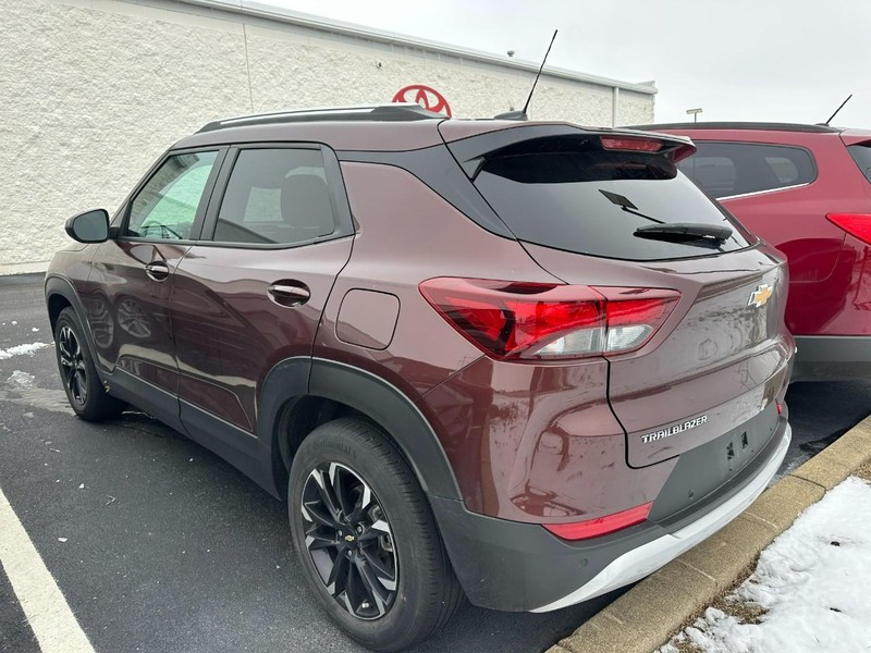 Chevrolet TrailBlazer Vehicle Full-screen Gallery Image 04