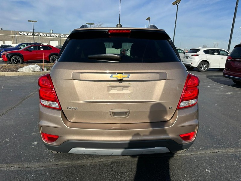 Chevrolet Trax Vehicle Full-screen Gallery Image 04