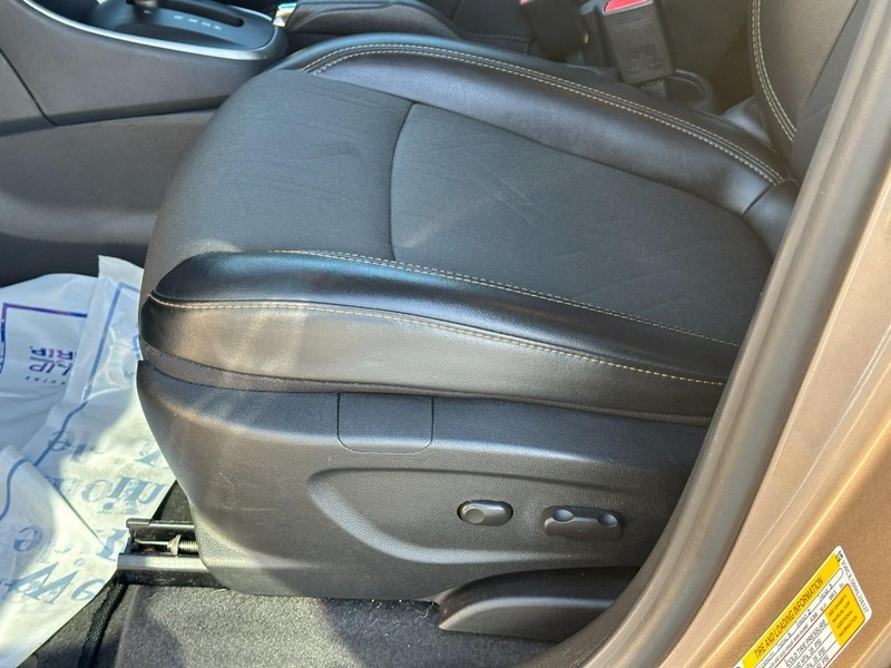 Chevrolet Trax Vehicle Full-screen Gallery Image 17