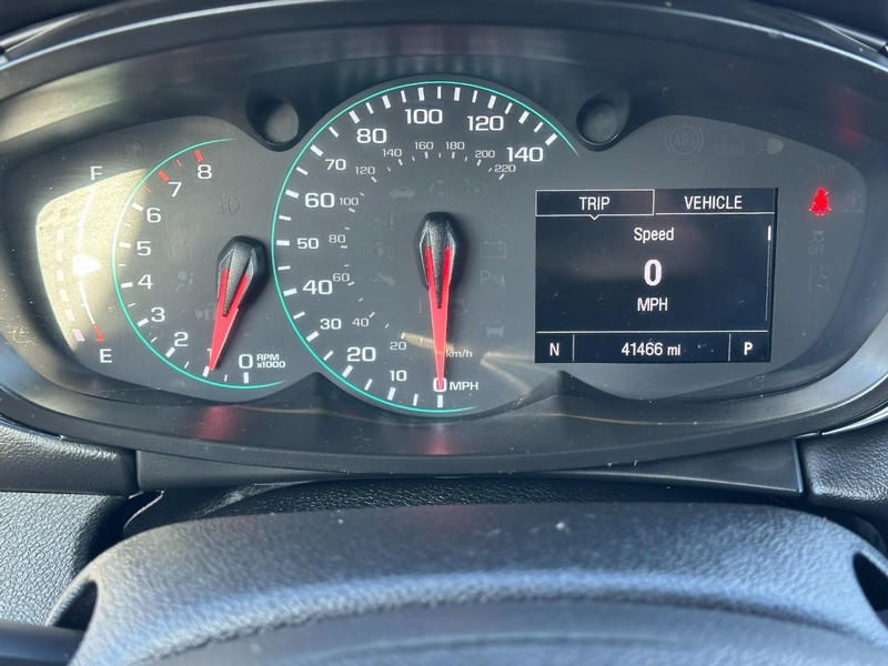 Chevrolet Trax Vehicle Full-screen Gallery Image 20