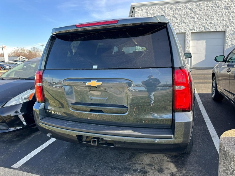Chevrolet Tahoe Vehicle Full-screen Gallery Image 03