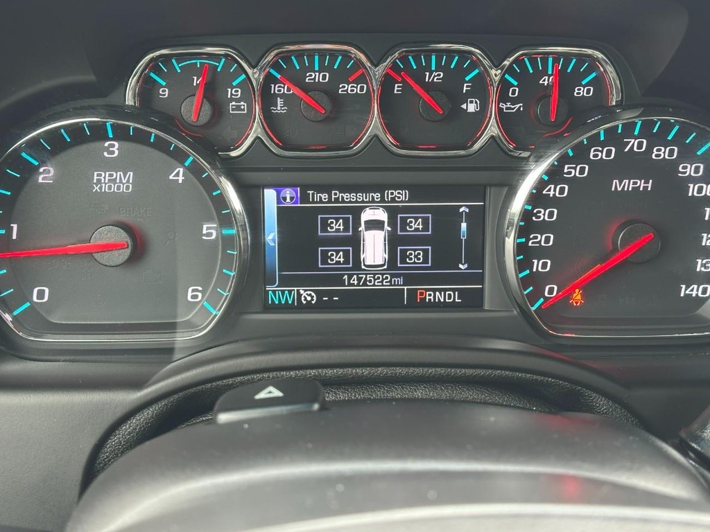 Chevrolet Tahoe Vehicle Full-screen Gallery Image 25