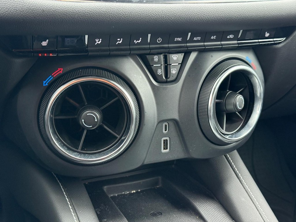 Chevrolet Blazer Vehicle Full-screen Gallery Image 18