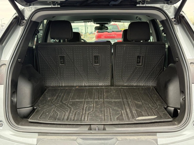 Chevrolet Blazer Vehicle Full-screen Gallery Image 06