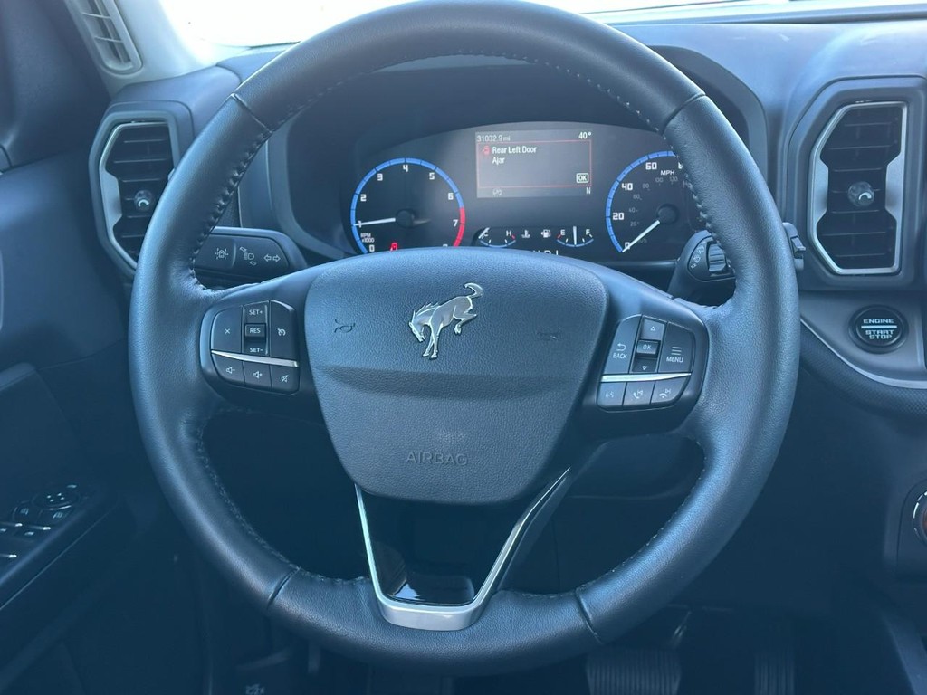 Ford Bronco Sport Vehicle Full-screen Gallery Image 12