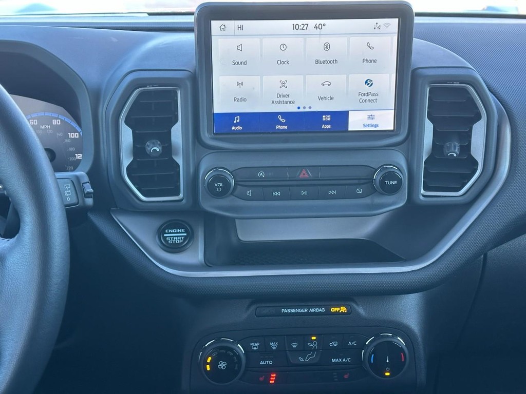 Ford Bronco Sport Vehicle Full-screen Gallery Image 13