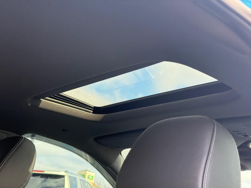 Chevrolet Trax Vehicle Full-screen Gallery Image 09