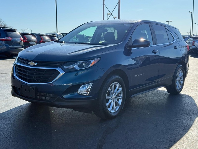 Chevrolet Equinox Vehicle Full-screen Gallery Image 07