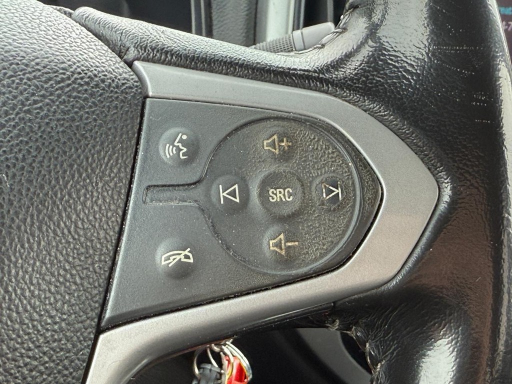 Chevrolet Colorado Vehicle Full-screen Gallery Image 14