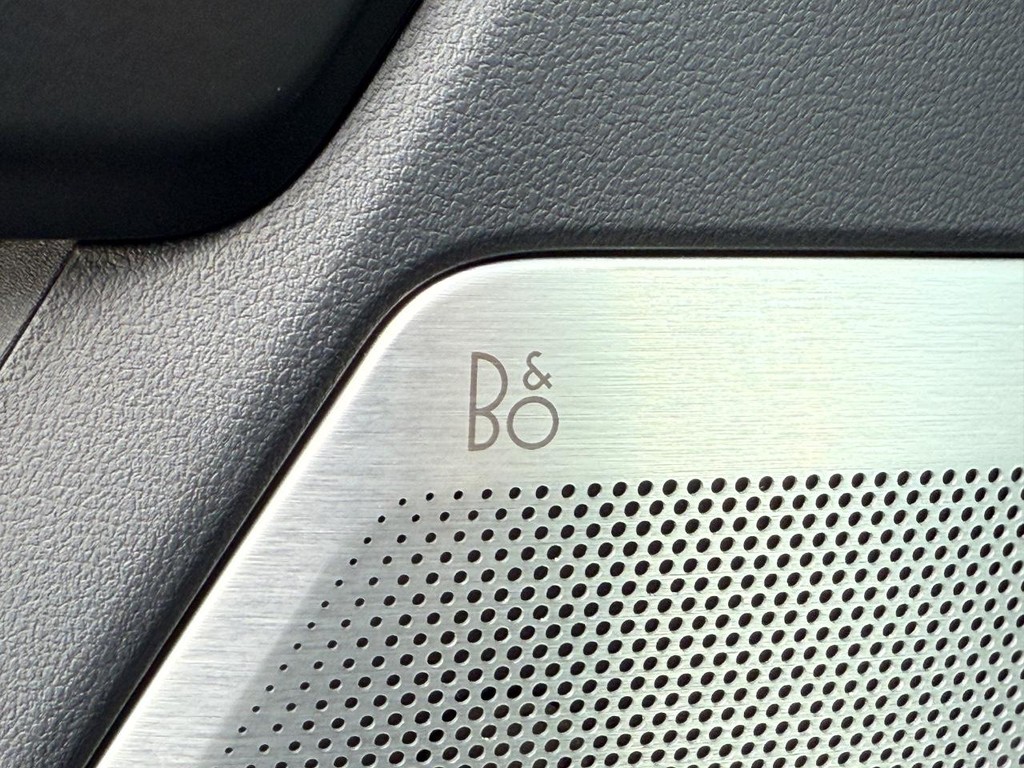 Ford F-150 Vehicle Full-screen Gallery Image 28