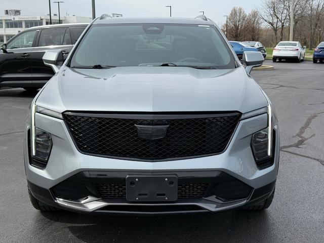 Cadillac XT4 Vehicle Full-screen Gallery Image 09