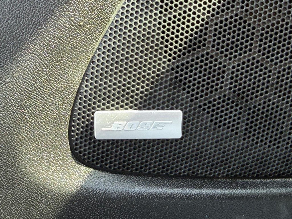 Chevrolet Malibu Vehicle Full-screen Gallery Image 21