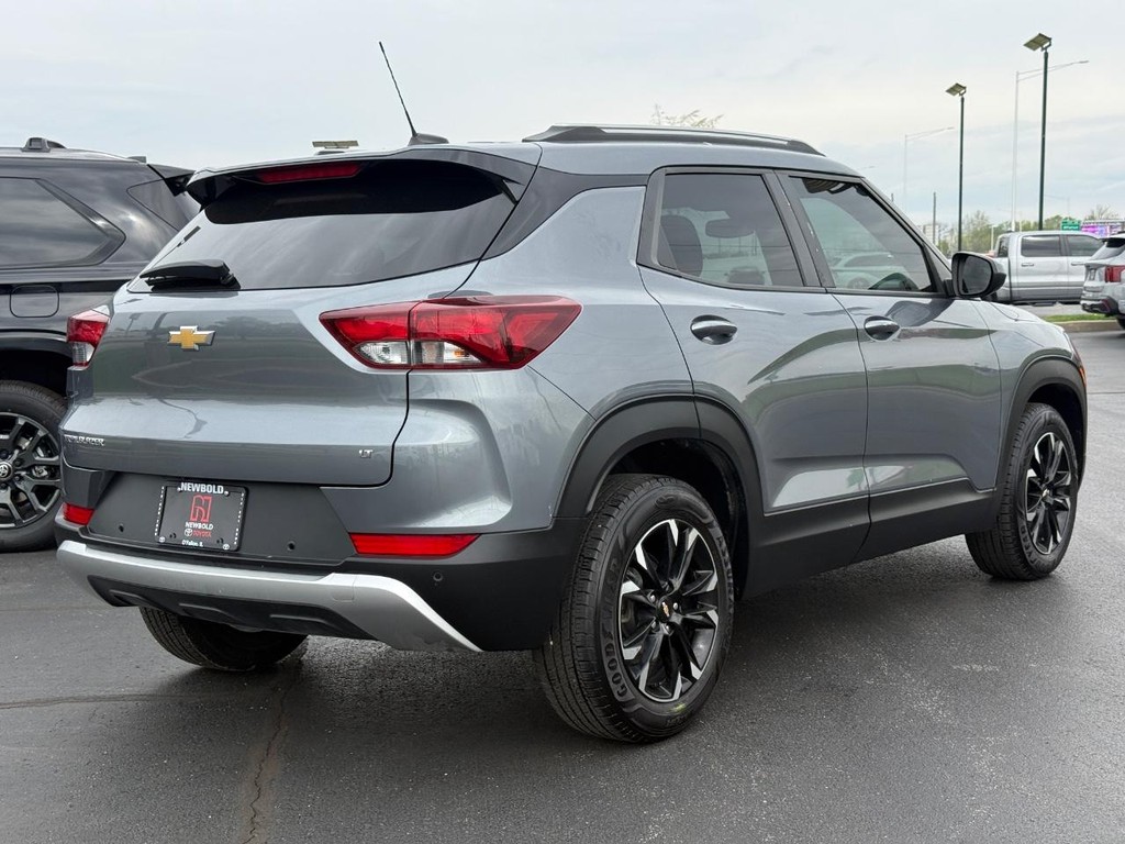 Chevrolet TrailBlazer Vehicle Full-screen Gallery Image 03