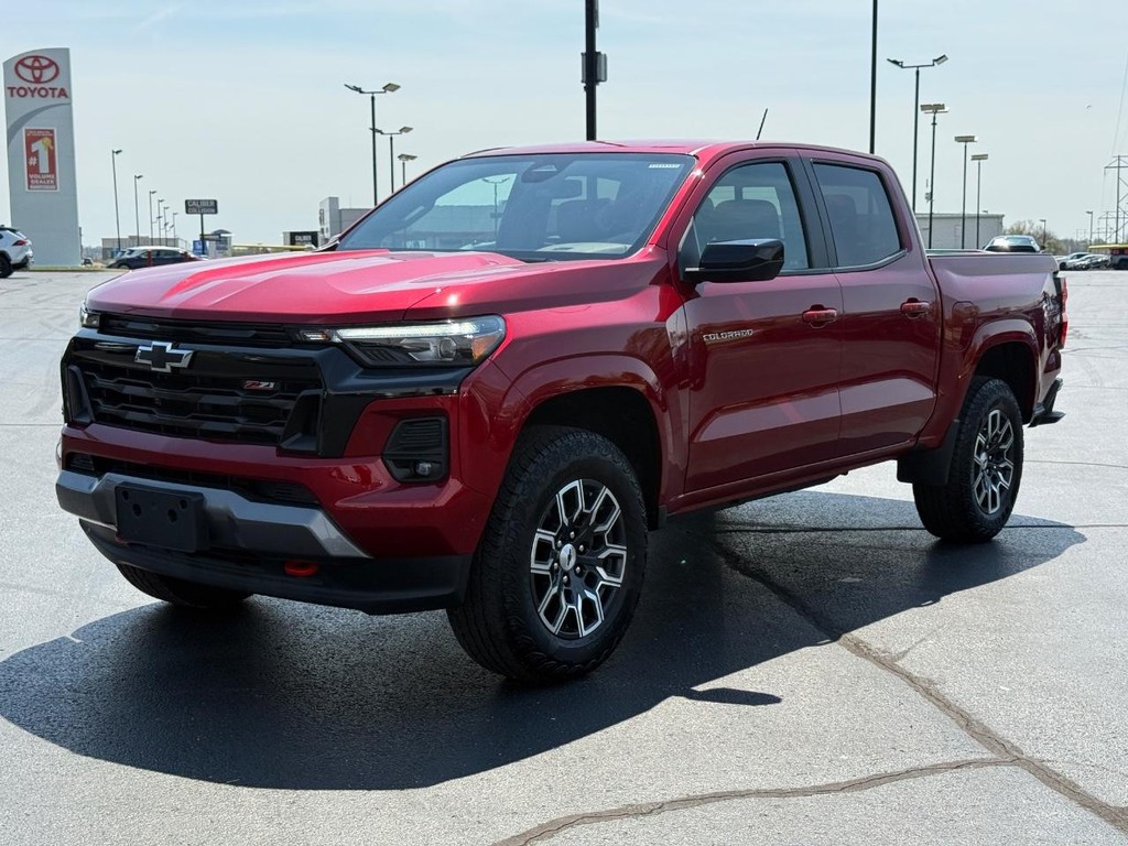 Chevrolet Colorado Vehicle Full-screen Gallery Image 08