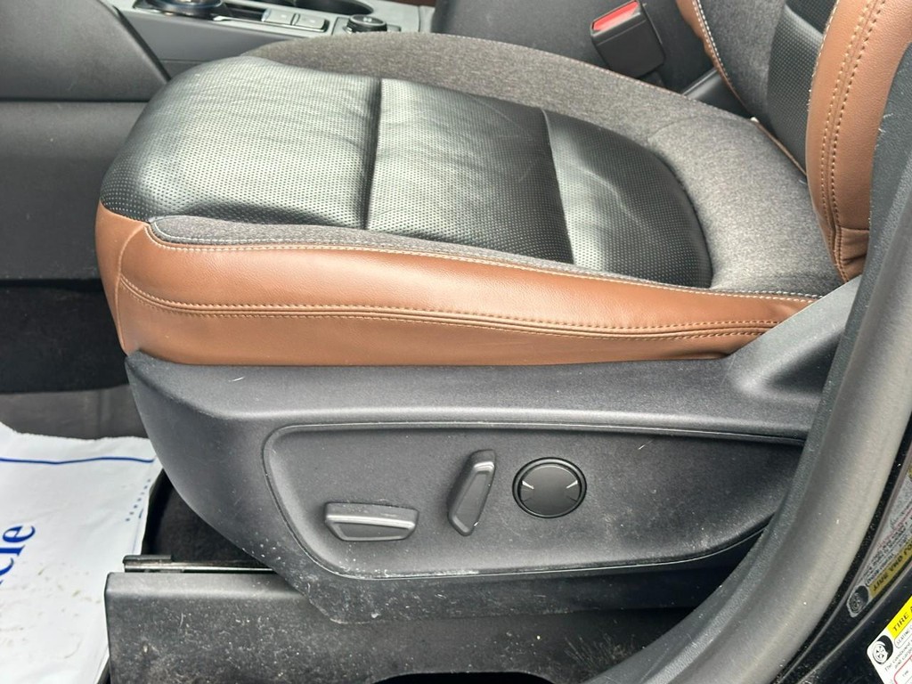 Ford Bronco Sport Vehicle Full-screen Gallery Image 17