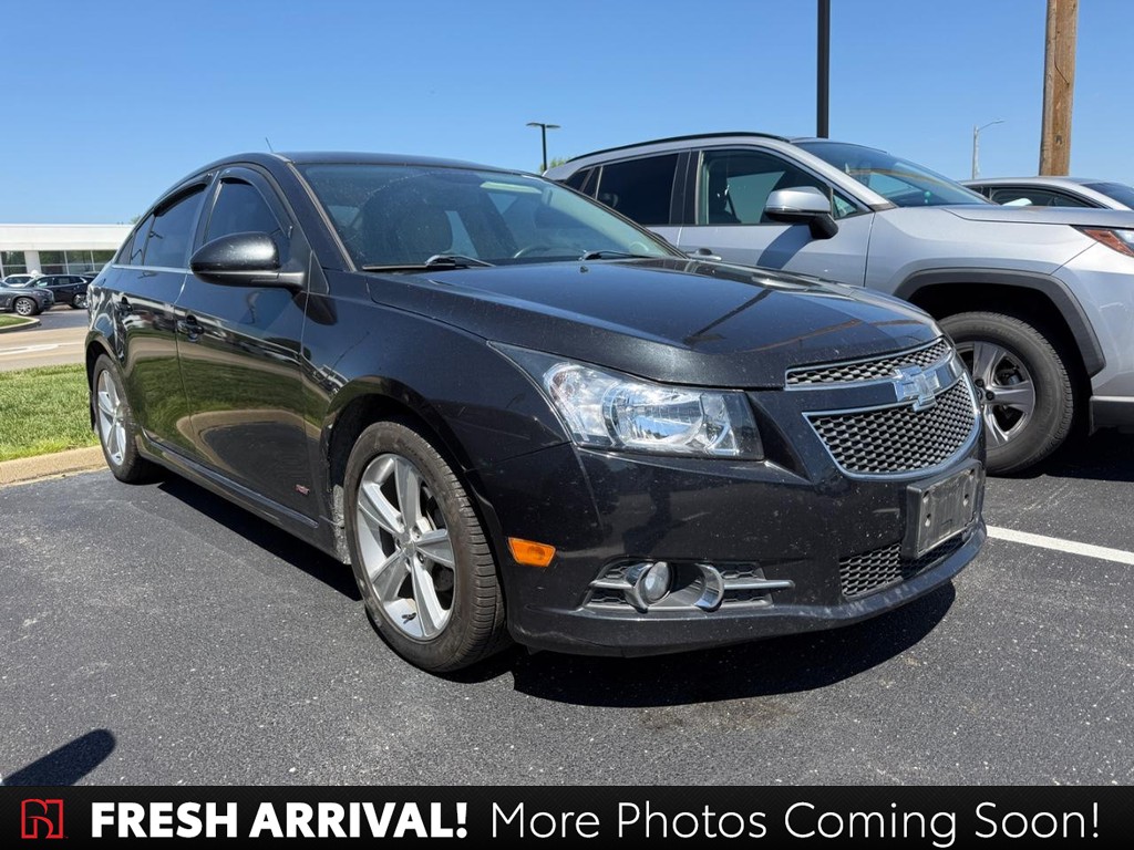 Chevrolet Cruze Vehicle Full-screen Gallery Image 01