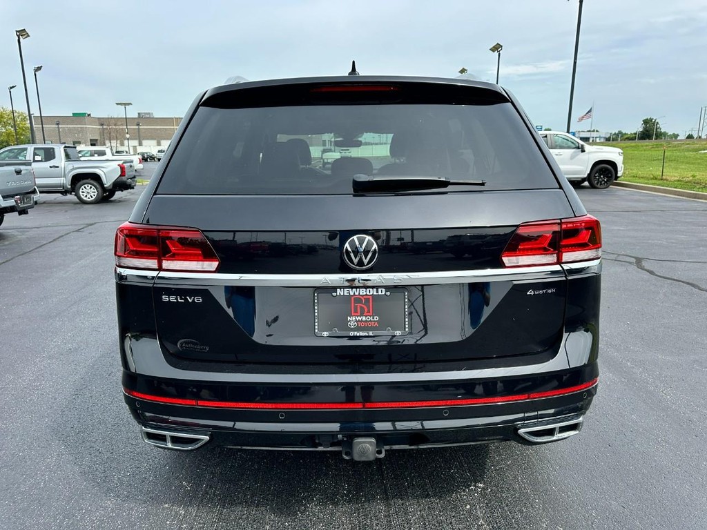 Volkswagen Atlas Vehicle Full-screen Gallery Image 05
