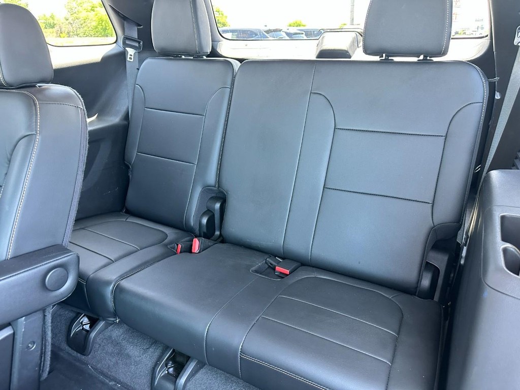 Chevrolet Traverse Vehicle Full-screen Gallery Image 10