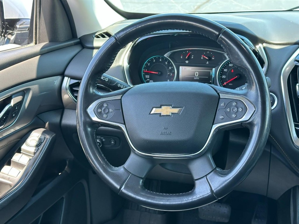 Chevrolet Traverse Vehicle Full-screen Gallery Image 14