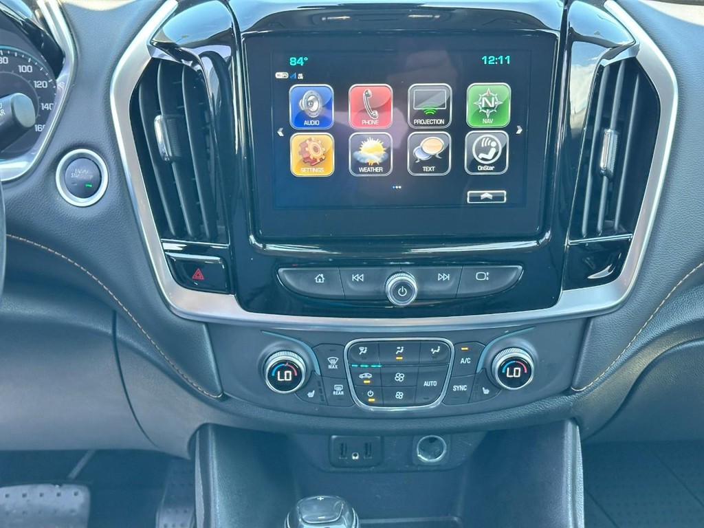Chevrolet Traverse Vehicle Full-screen Gallery Image 15