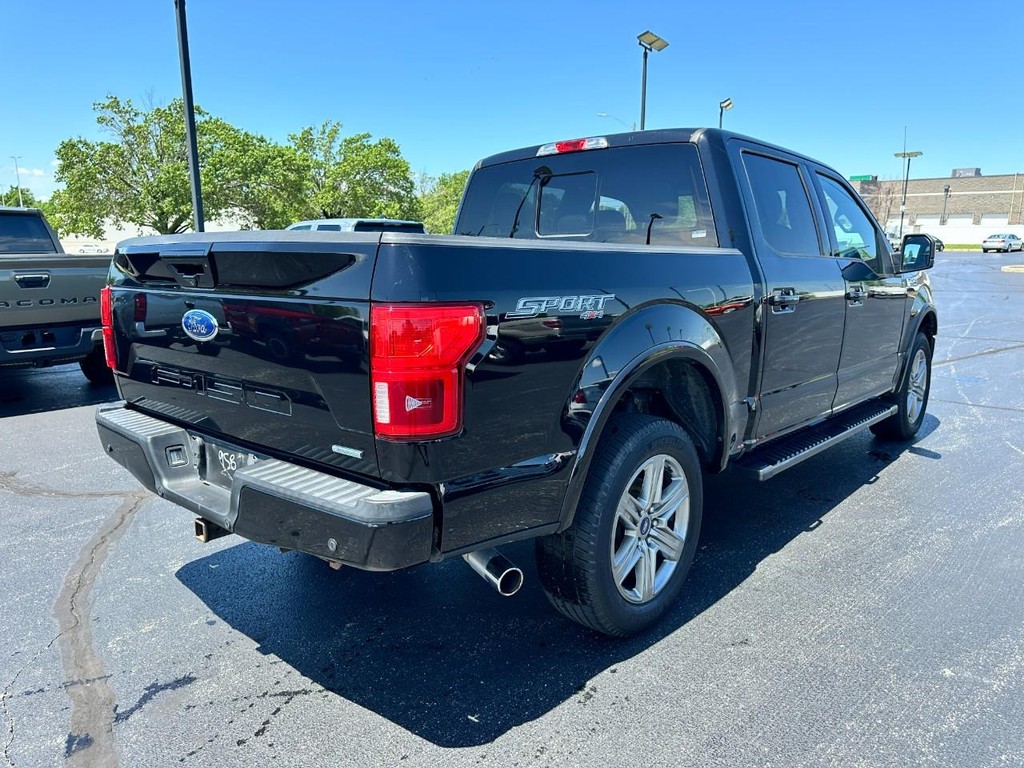 Ford F-150 Vehicle Full-screen Gallery Image 03
