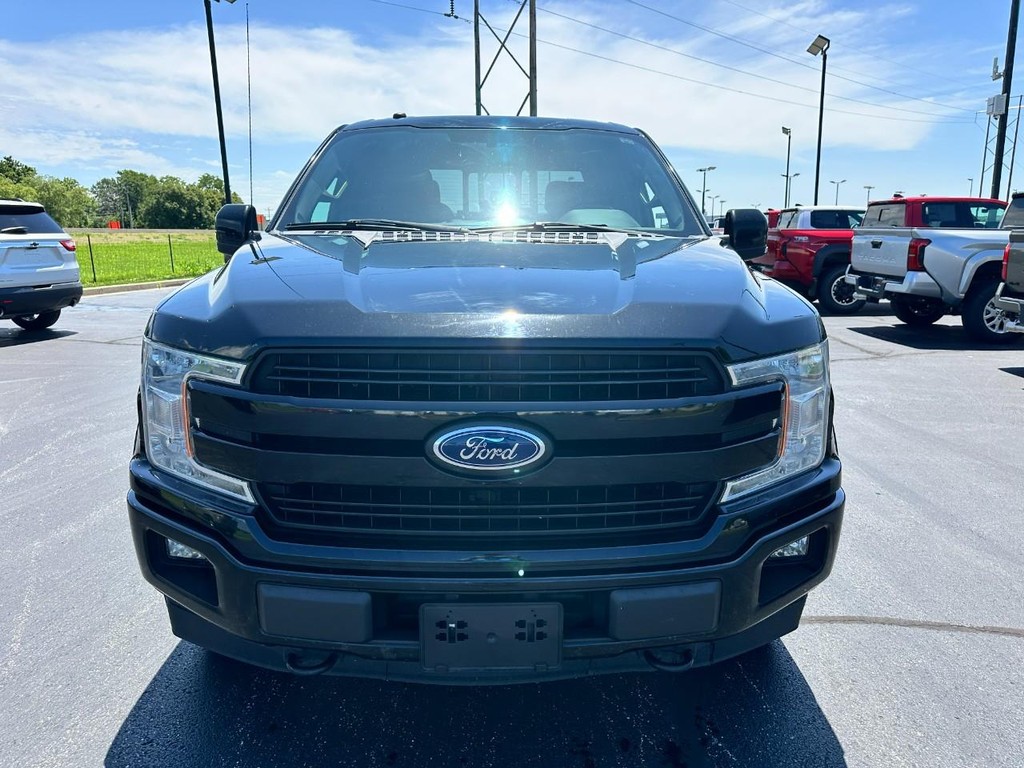 Ford F-150 Vehicle Full-screen Gallery Image 09