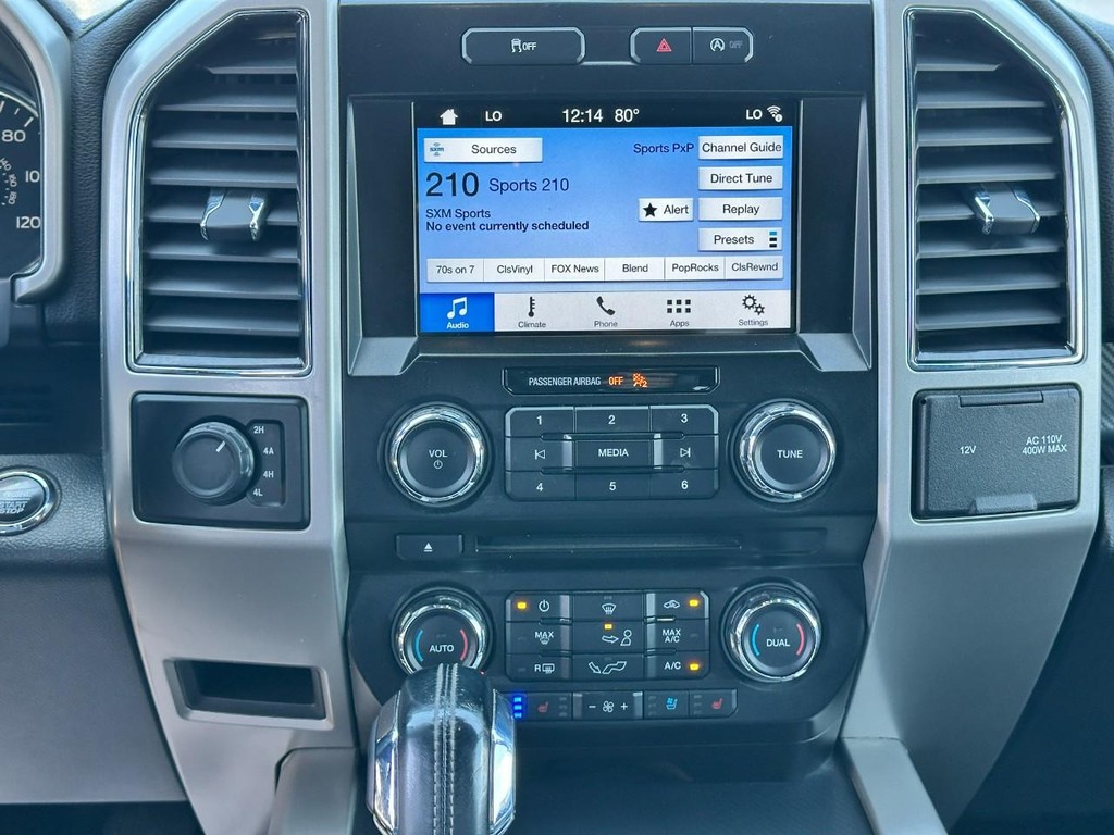 Ford F-150 Vehicle Full-screen Gallery Image 13