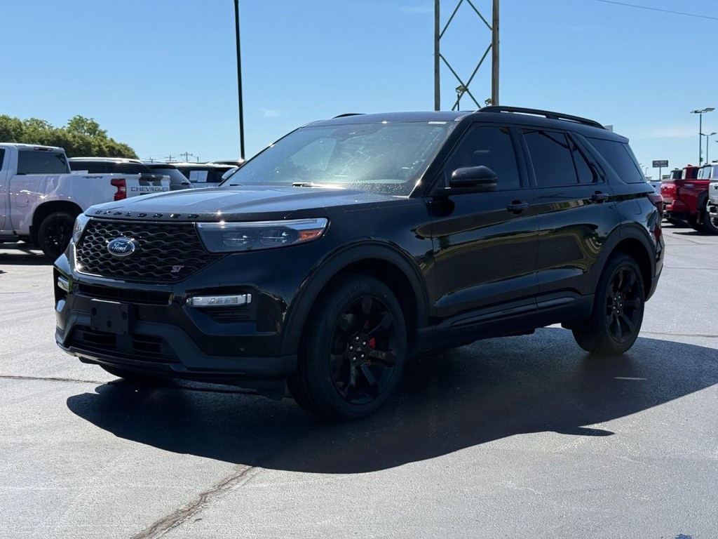Ford Explorer Vehicle Full-screen Gallery Image 08