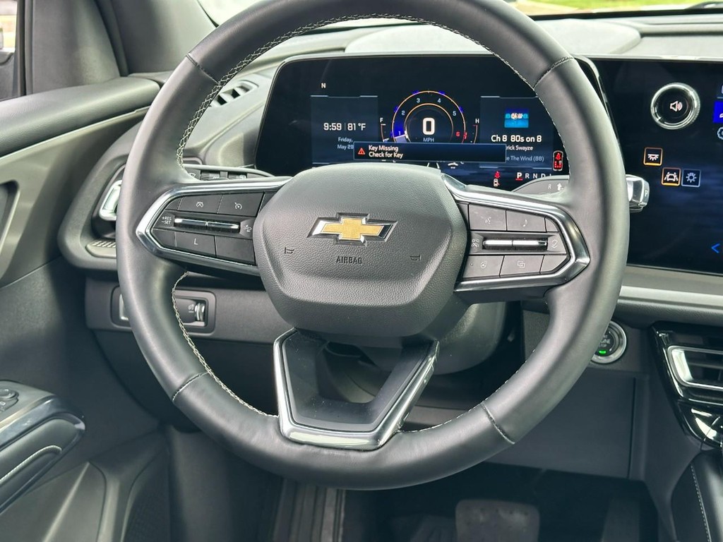 Chevrolet Traverse Vehicle Full-screen Gallery Image 13