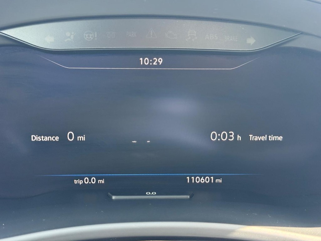 Volkswagen Atlas Vehicle Full-screen Gallery Image 24