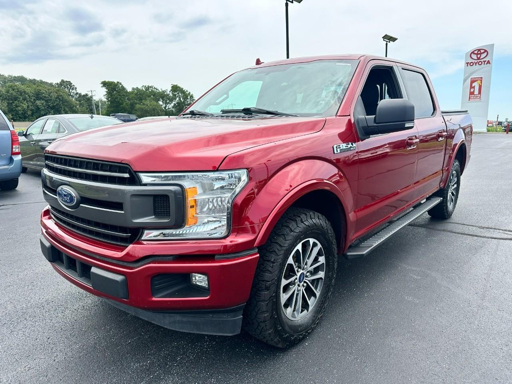 Ford F-150 Vehicle Full-screen Gallery Image 08