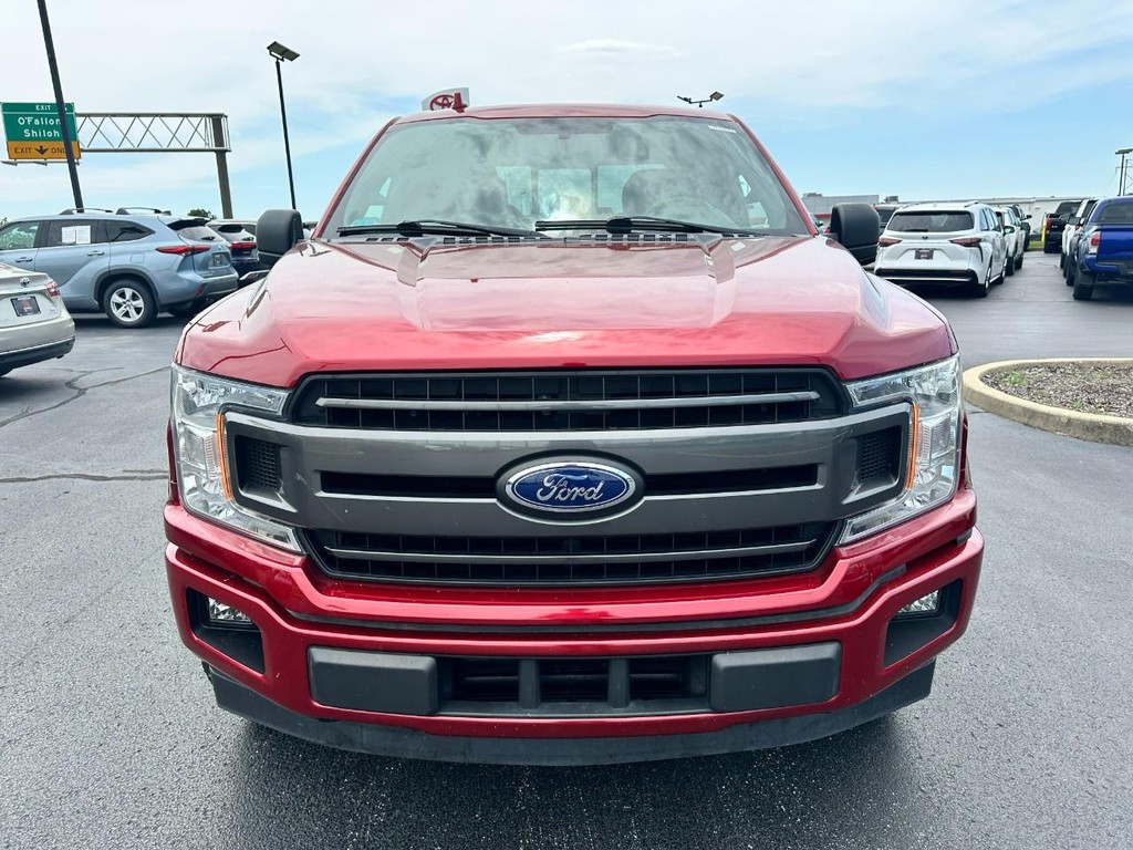 Ford F-150 Vehicle Full-screen Gallery Image 09