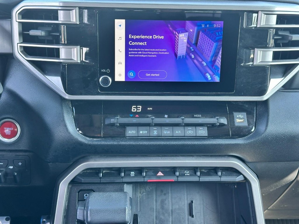 Toyota Tundra 4WD Vehicle Full-screen Gallery Image 13