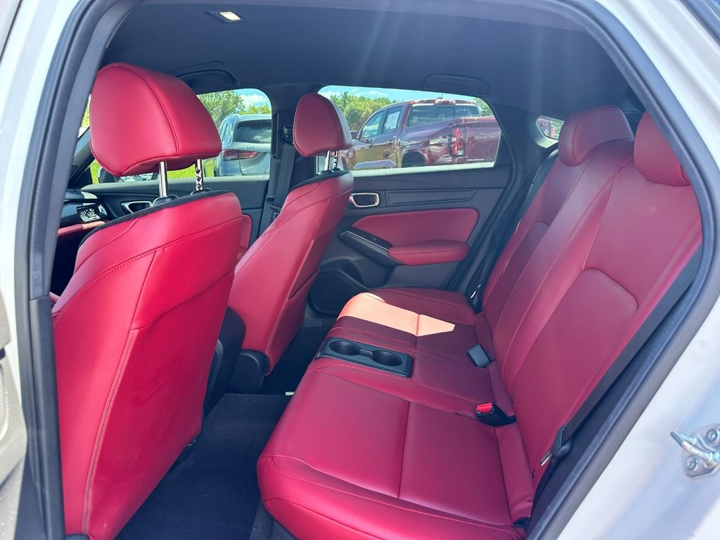 Acura Integra Vehicle Full-screen Gallery Image 10