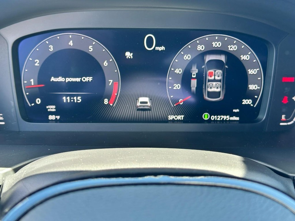 Acura Integra Vehicle Full-screen Gallery Image 20
